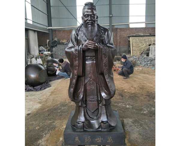 玻璃鋼人物雕塑有什么特點(diǎn)呢？